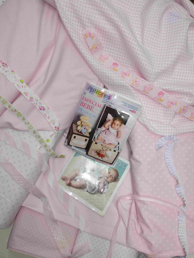 revista de pijamas para bebés
